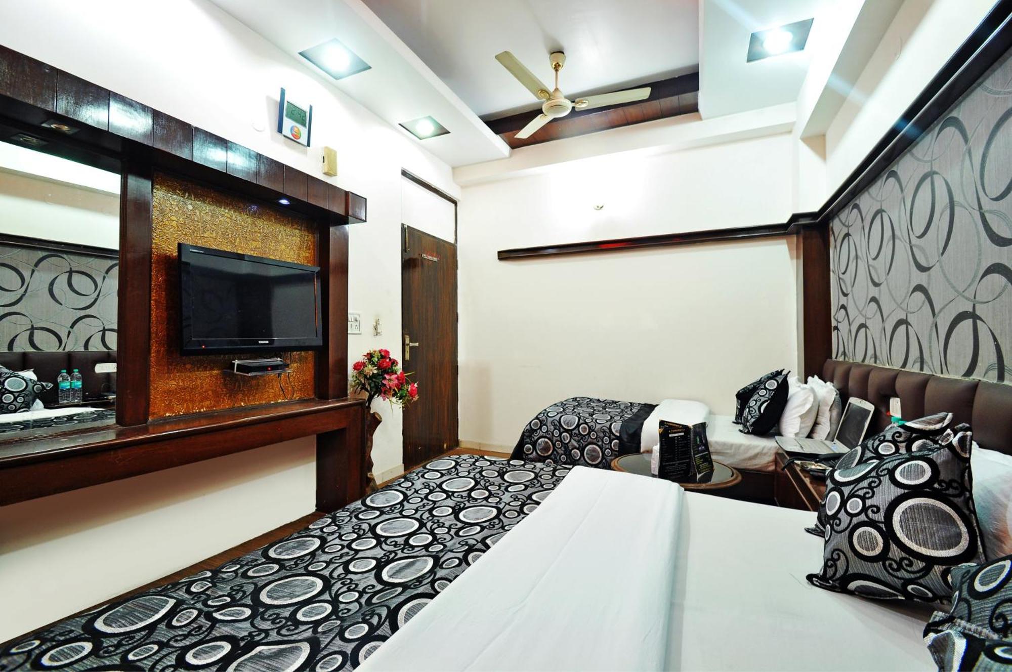 Hotel Shiva Intercontinental - New Delhi Railway Station - Paharganj Exterior photo