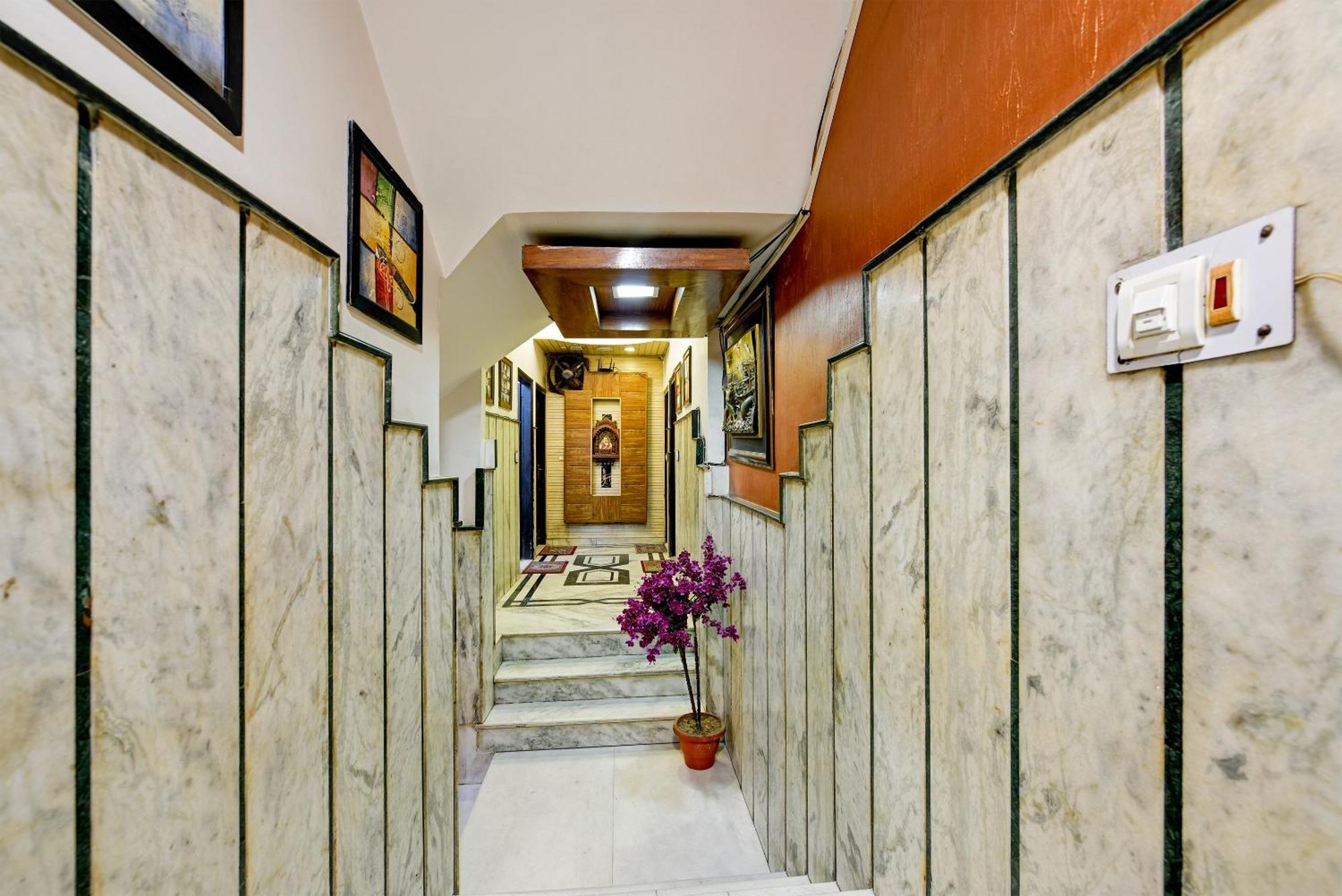 Hotel Shiva Intercontinental - New Delhi Railway Station - Paharganj Exterior photo